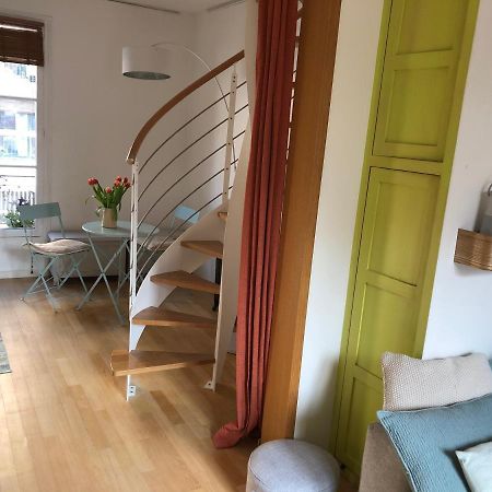 Paris Petit Appartement Lumineux Et Atypique Buitenkant foto