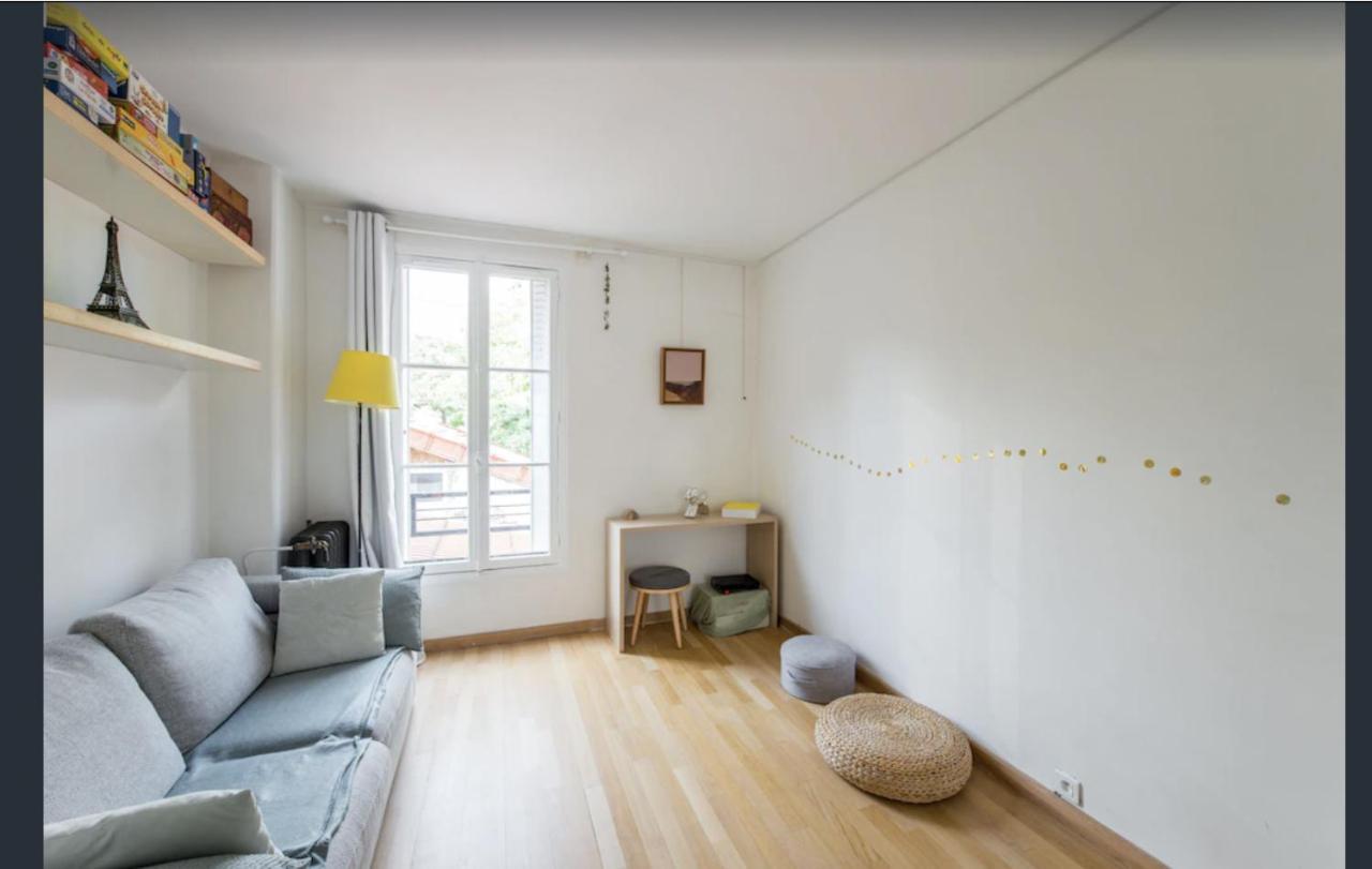 Paris Petit Appartement Lumineux Et Atypique Buitenkant foto