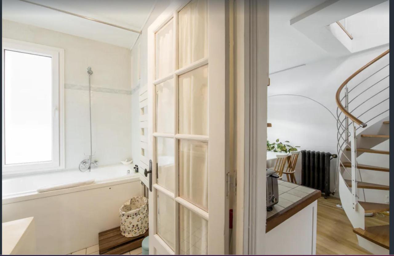 Paris Petit Appartement Lumineux Et Atypique Buitenkant foto
