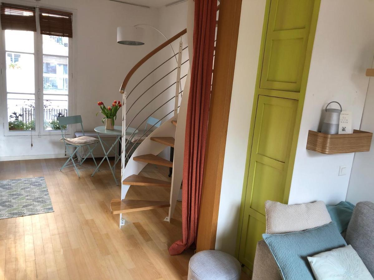 Paris Petit Appartement Lumineux Et Atypique Buitenkant foto
